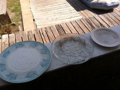 This article may be two weeks overdue, but it still got posted before these cake dishes got picked up from the Black Schooner porch. Please help these platters find their homes. 
